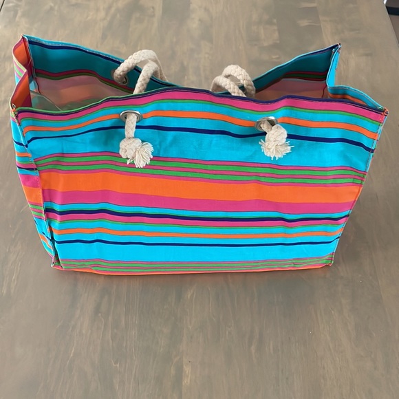 NWOT Gorgeous Neumann Marcus Tote Bag 🛍️ - Picture 5 of 11